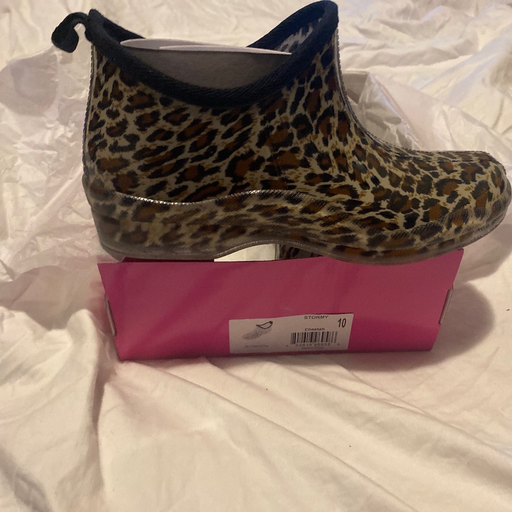 Brand new Corkys Cheetah rain boot